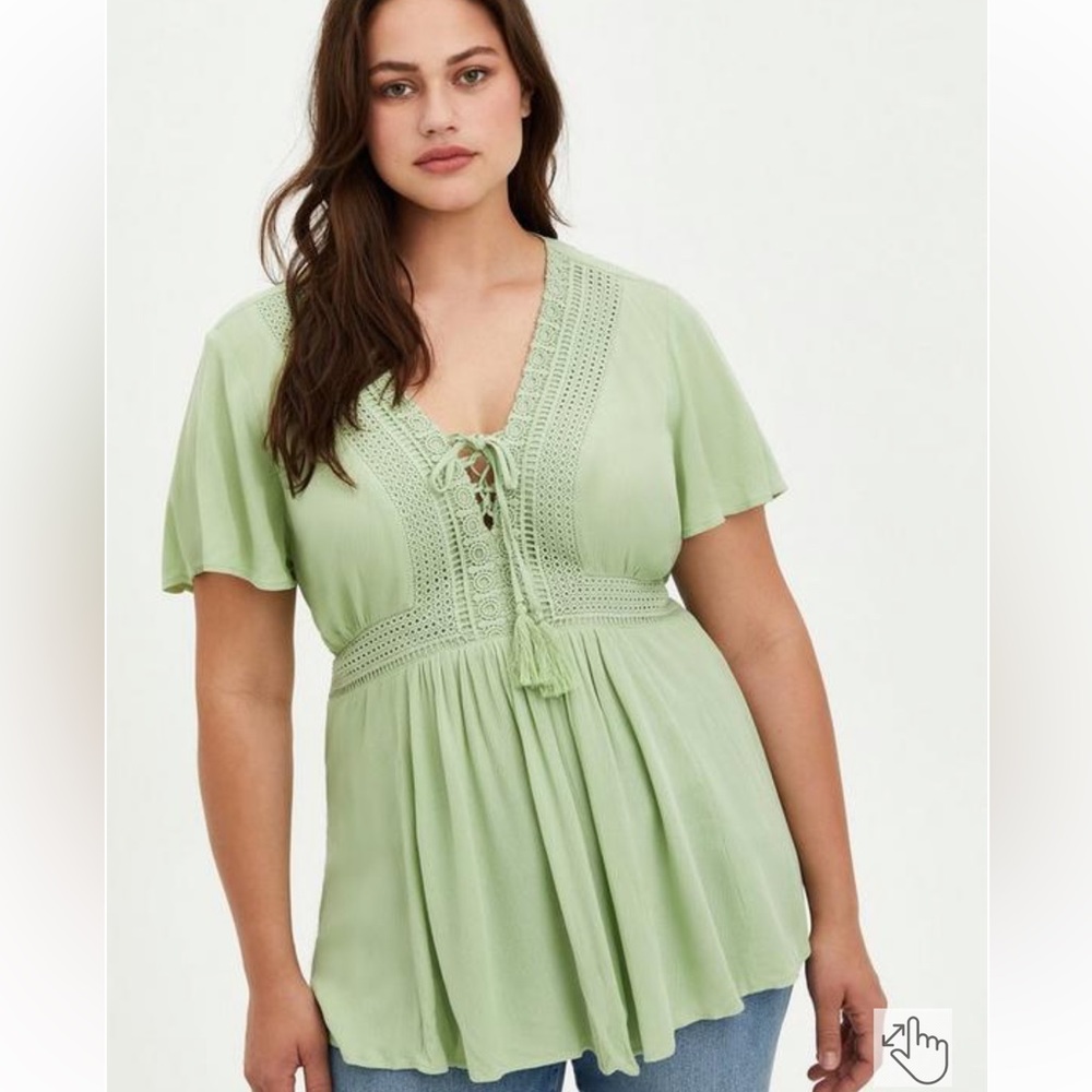 Torrid Babydoll Crinkle Gauze Crochet Inset Lace-Up Top